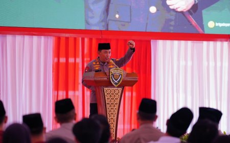 Hadiri Penutupan Diklatsarnas Brigade Persis, Kapolri Serukan Jaga Persatuan-Kesatuan