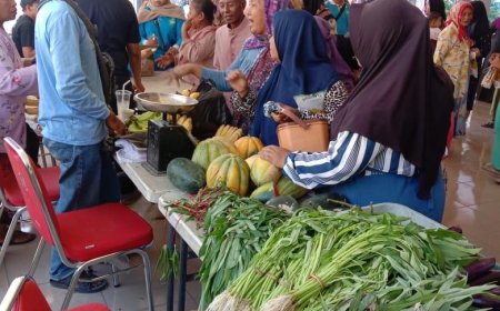 Polres Pelabuhan Tanjungperak Gelar Gerakan Pangan Murah Hasil Panen Lahan Ketahanan Pangan